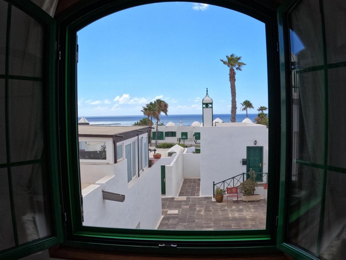 Cozy Waterman Beach House Costa Teguise Exterior photo