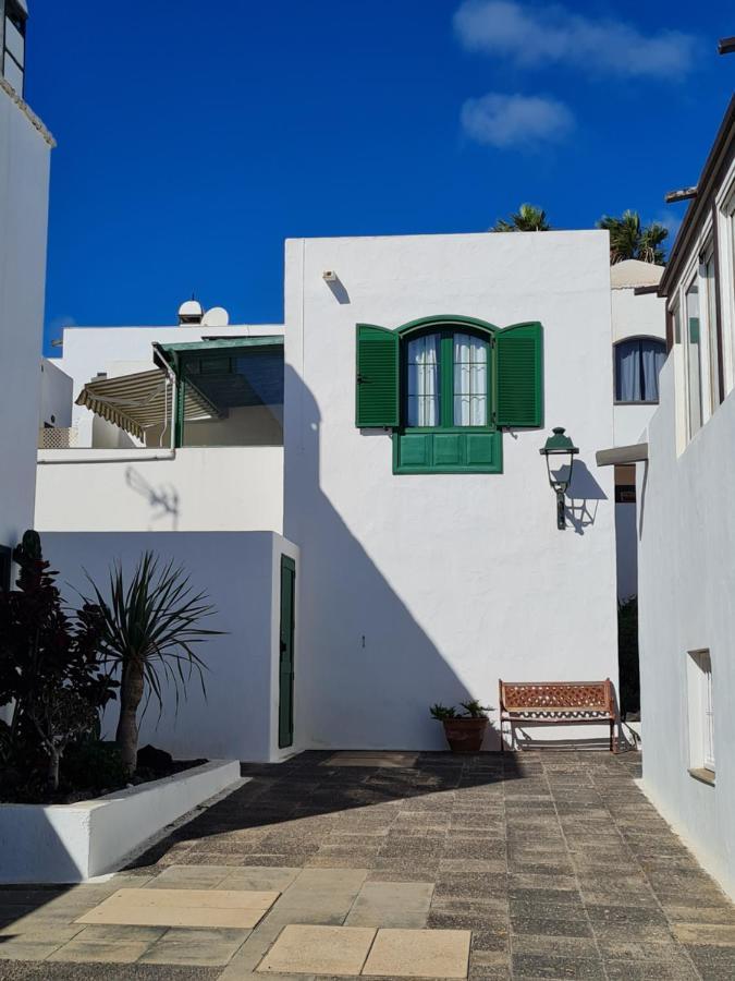 Cozy Waterman Beach House Costa Teguise Exterior photo