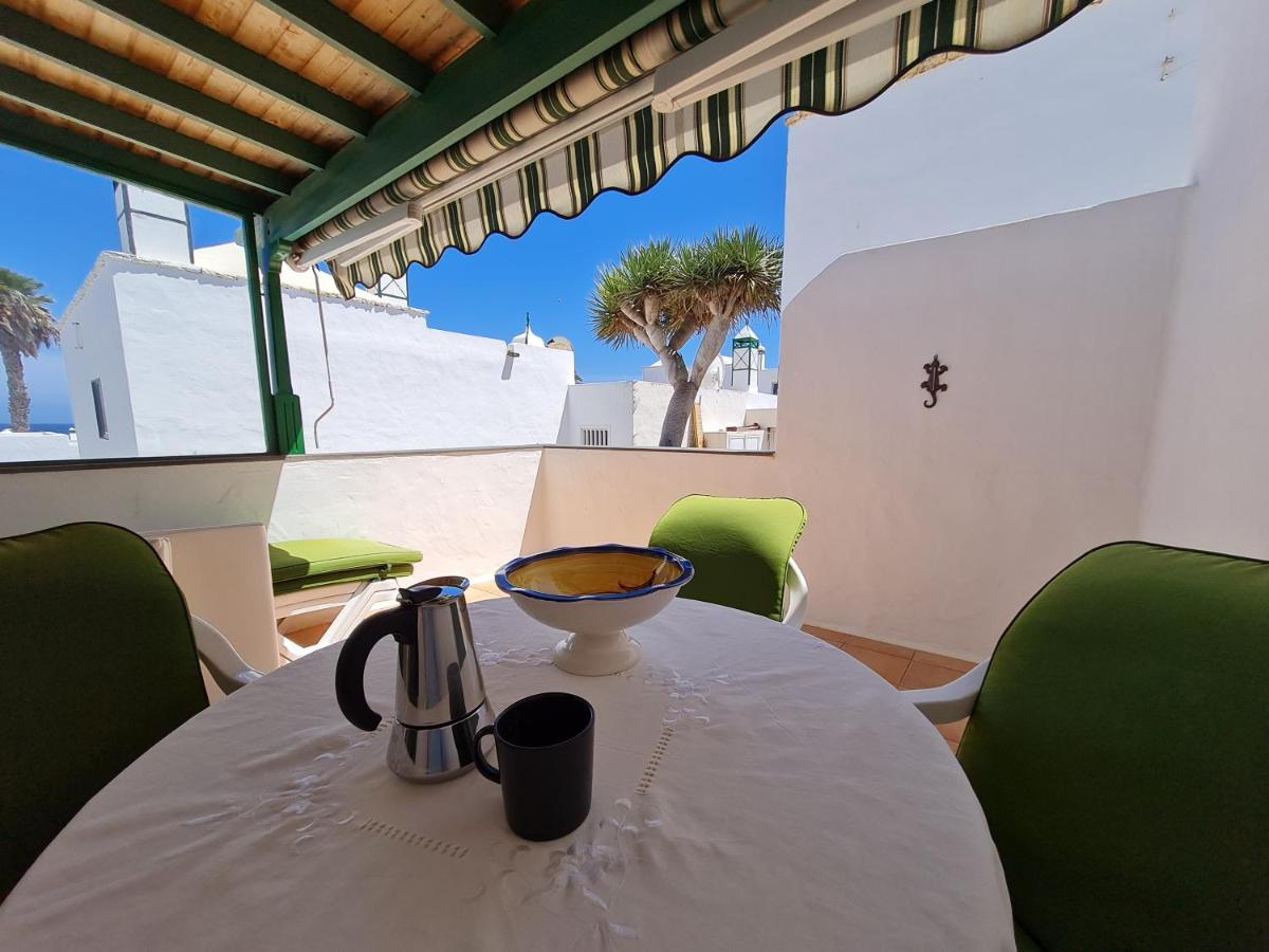Cozy Waterman Beach House Costa Teguise Exterior photo